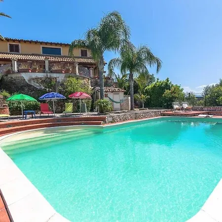 Holiday home Casetta Con Piscina Fra Catania E Siracusa Lentini